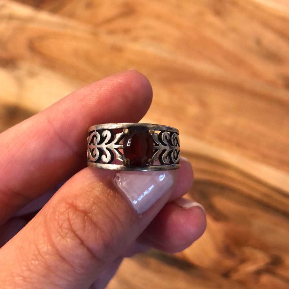 James Avery Adoree ring in silver and garnet